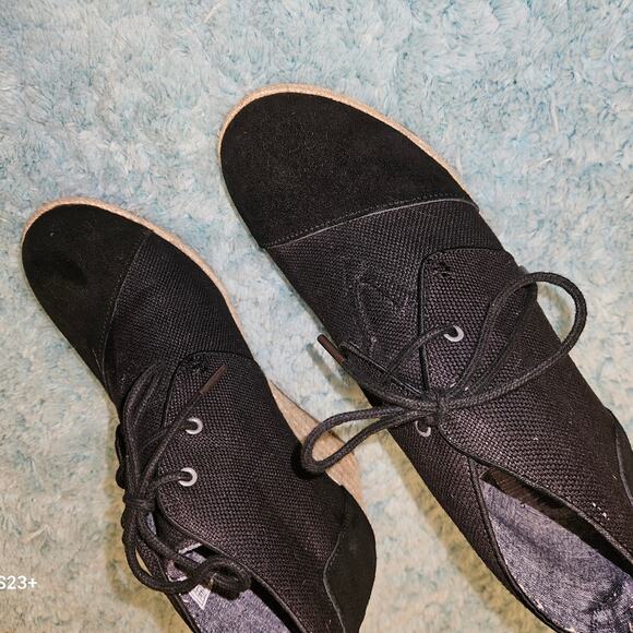 TOMS Burlap Black Ankle Boots Espadrille Wedge Heel - Picture 5 of 5